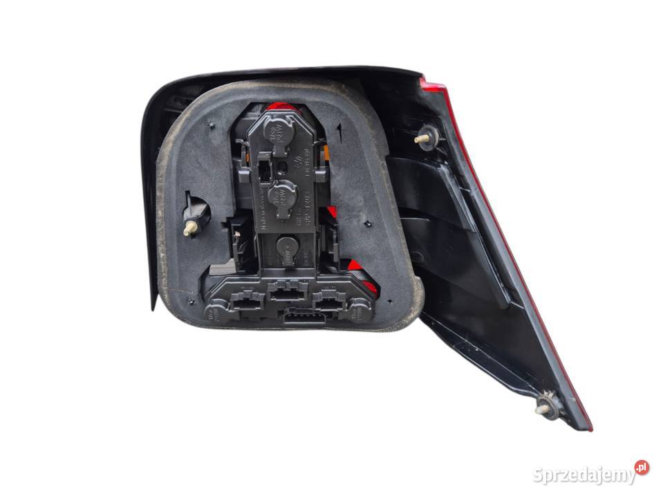 LAMPA TYŁ LEWY LEWA VW GOLF IV 4 HB HATCHBACK Działoszyce