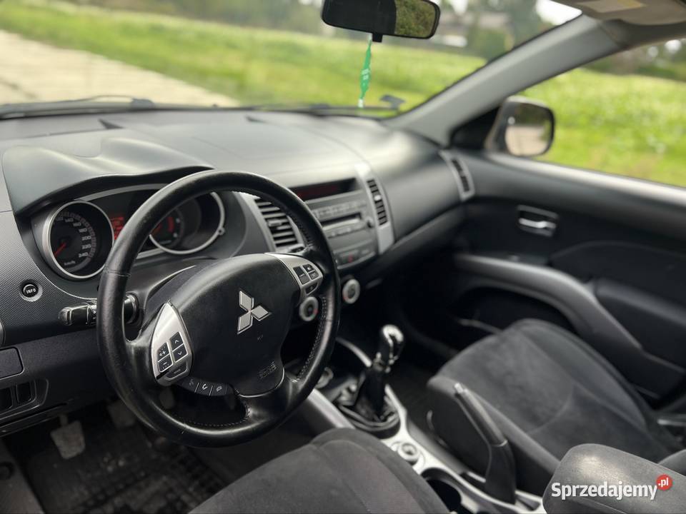 Mitsubishi Outlander 4x4 diesel 7 osobowy śląskie Bielsko-Biała