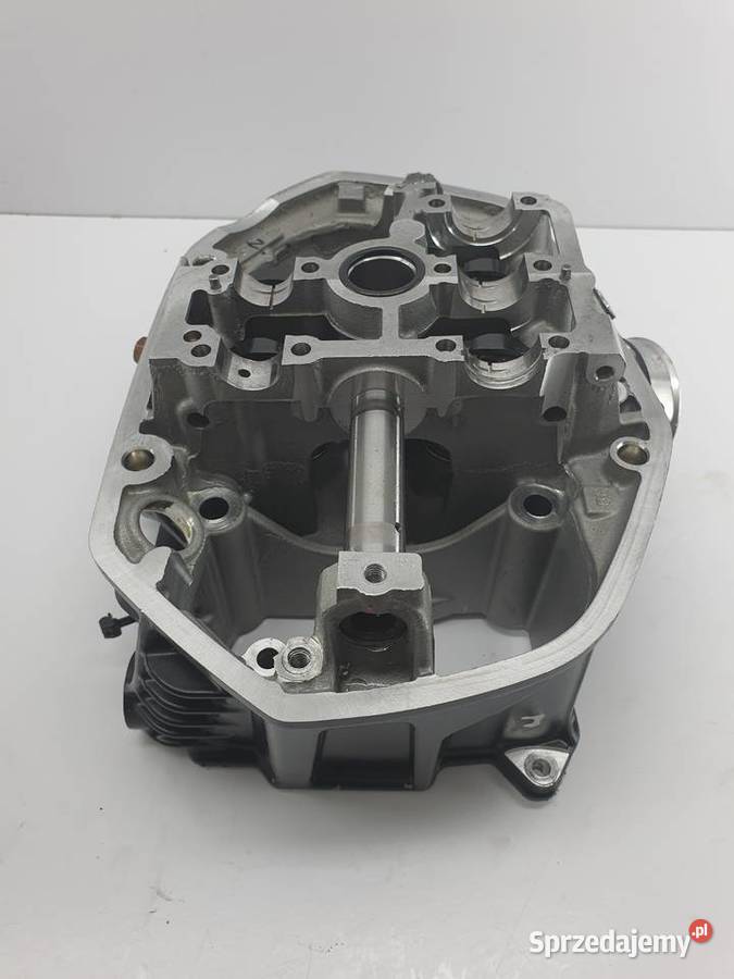 Glowica Lewa Zawory Bmw 1250 Łódź