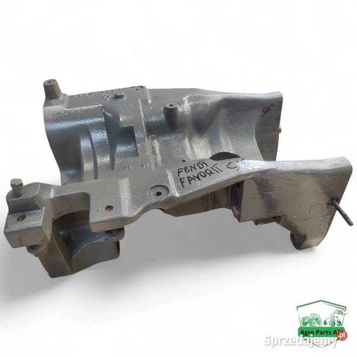 Wspornik Podpora przedniej osi AGCO 312301011011 Pozostałe Ciechanowiec sprzedam