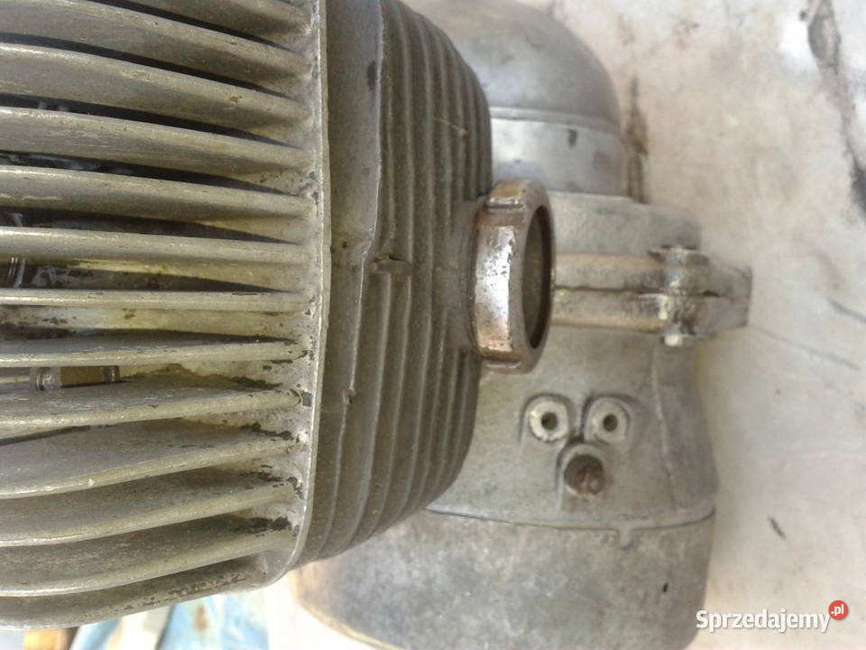 WSK 125 kompletny silnik srednim remoncie Silniki i osprzęt Bielsko-Biała sprzedam