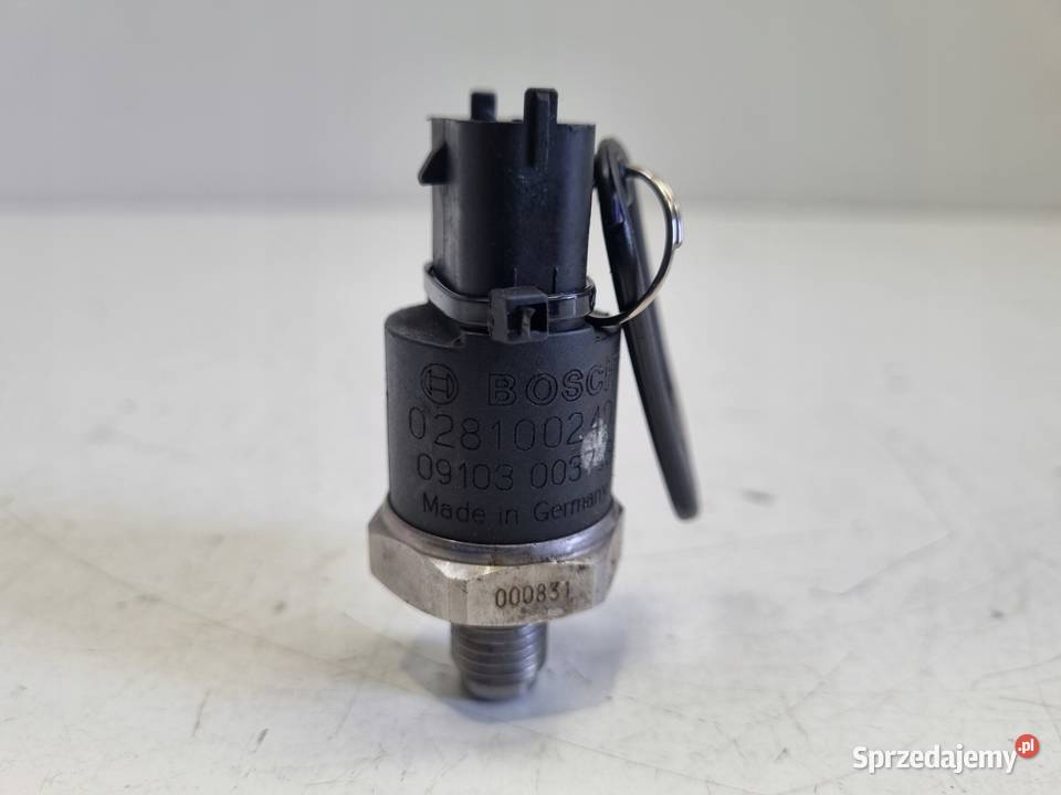 Kia Carens I 20 CRDI CZUJNIK PALIWA zawór lubelskie