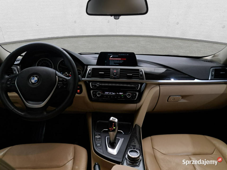BMW 318 F30F31 2012 automatyczna Komorniki