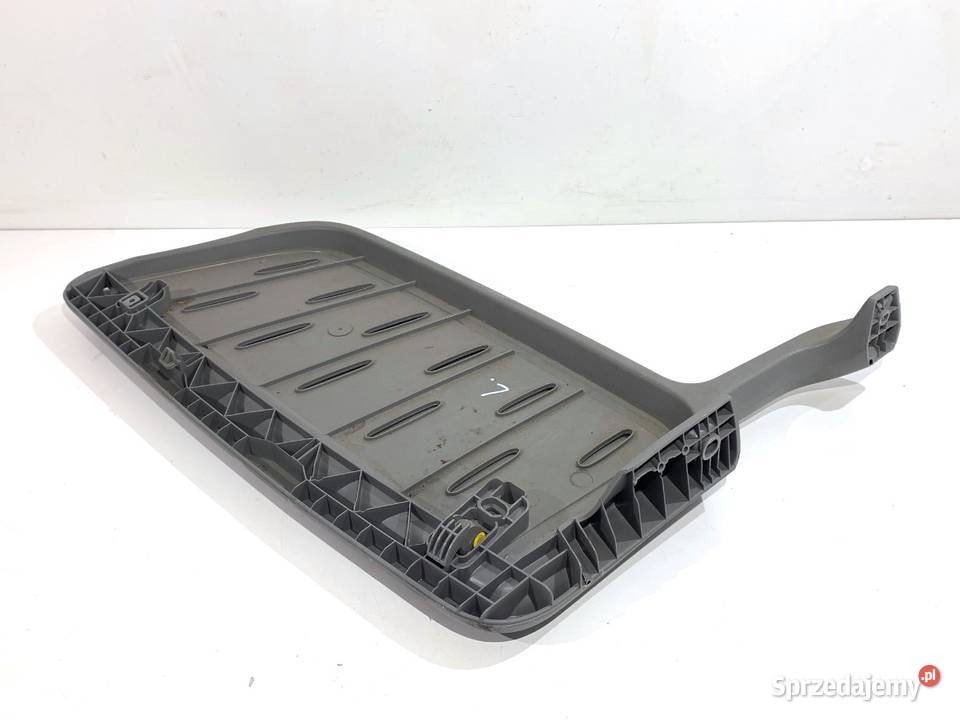 OSŁONA PRZECIWSŁONECZNA LEWY VW CRAFTER 30 50 osobowe Wyposażenie wnętrza sprzedam