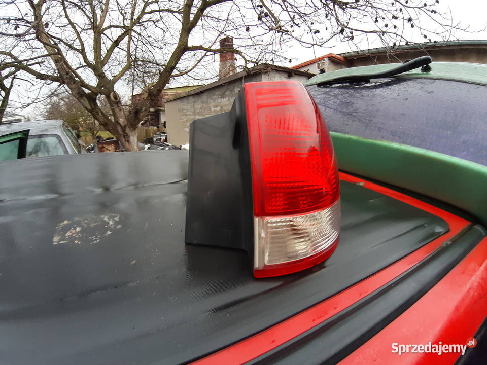 lampa tył do vectry c kombi 2004 europa Rok produkcji 2004 Namysłów