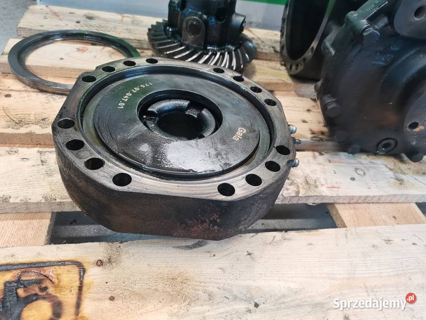 Massey Ferguson 8947 Tłok hamulca nożnego Wilkowo sprzedam