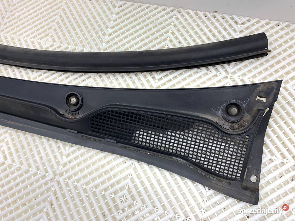 PODSZYBIE RENAULT CLIO V 668115911R Hatchback osobowe