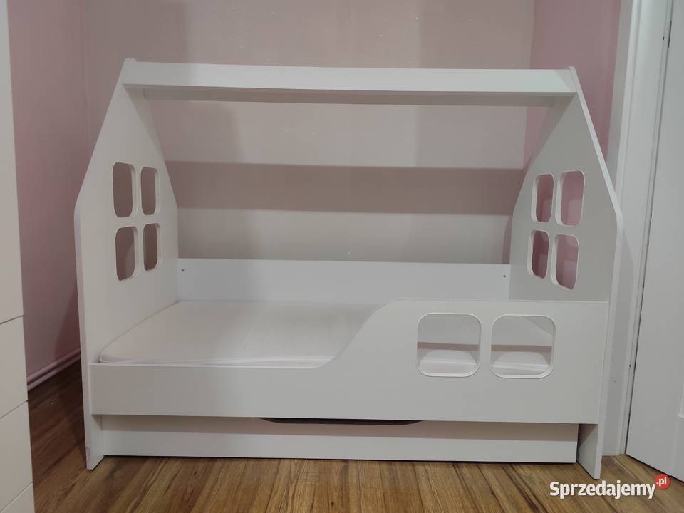 Łóżeczko łóżko dom domek białe z szufladą wielkopolskie sprzedam