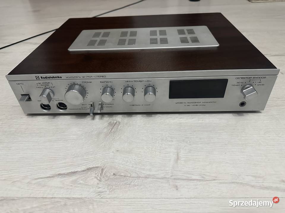 Wzmacniacz Radiotehnika U7101 sprzedam