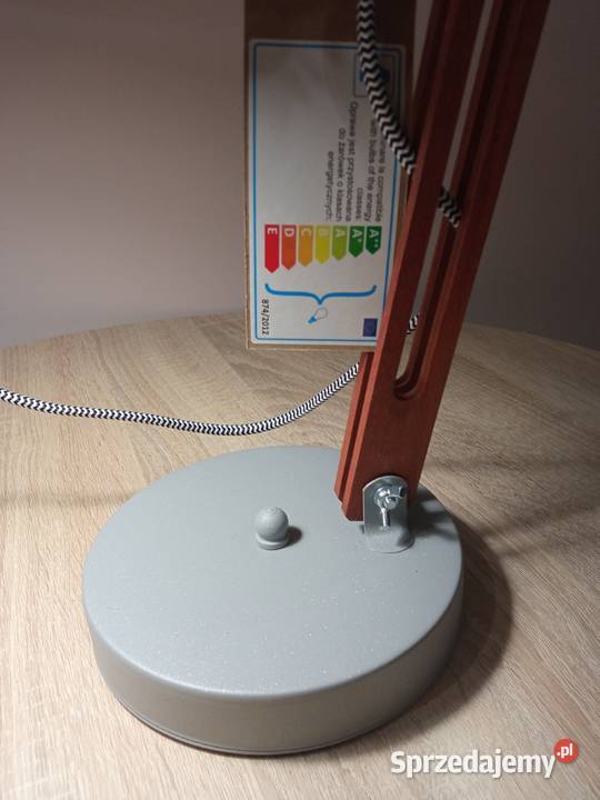 Lampka biurkowa Marcello szara z drewnem E27 Sosnowiec