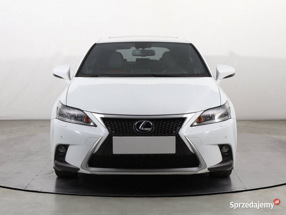 Lexus CT 200h podgrzewane fotele Katowice