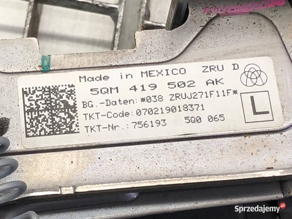 KOLUMNA KIEROWNICZA VW GOLF VII 5QM419502AK osobowe podkarpackie sprzedam