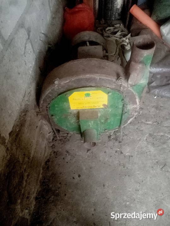 Śrutownik do zboża ssąco tlaczacy Czemierniki