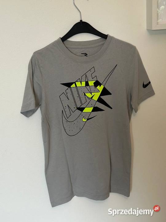 koszulka tshirt polo rebel minionki bezrekawnik Rozmiar 135 zachodniopomorskie Szczecin