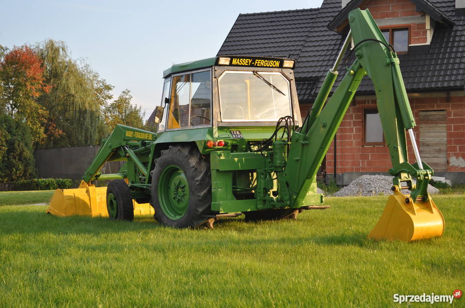koparko ładowarka MASSEY FERGUSON MF 50B Targowisko
