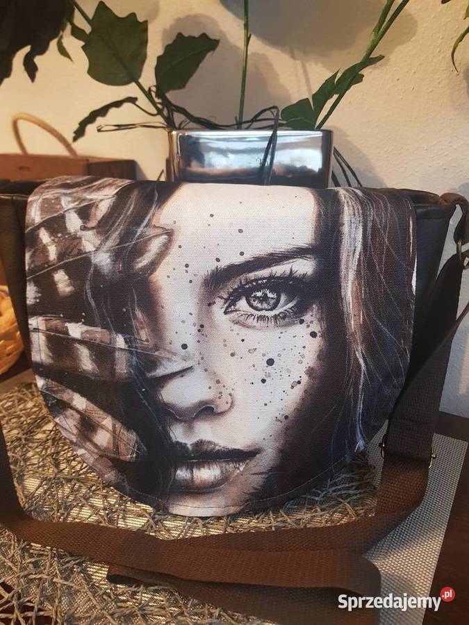 Owalna listonoszka brązowy/beżowy