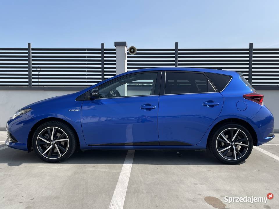 Toyota Auris II 18VVTi 99 2018r HYBRYDA super sprowadzony Auris Rzeszów