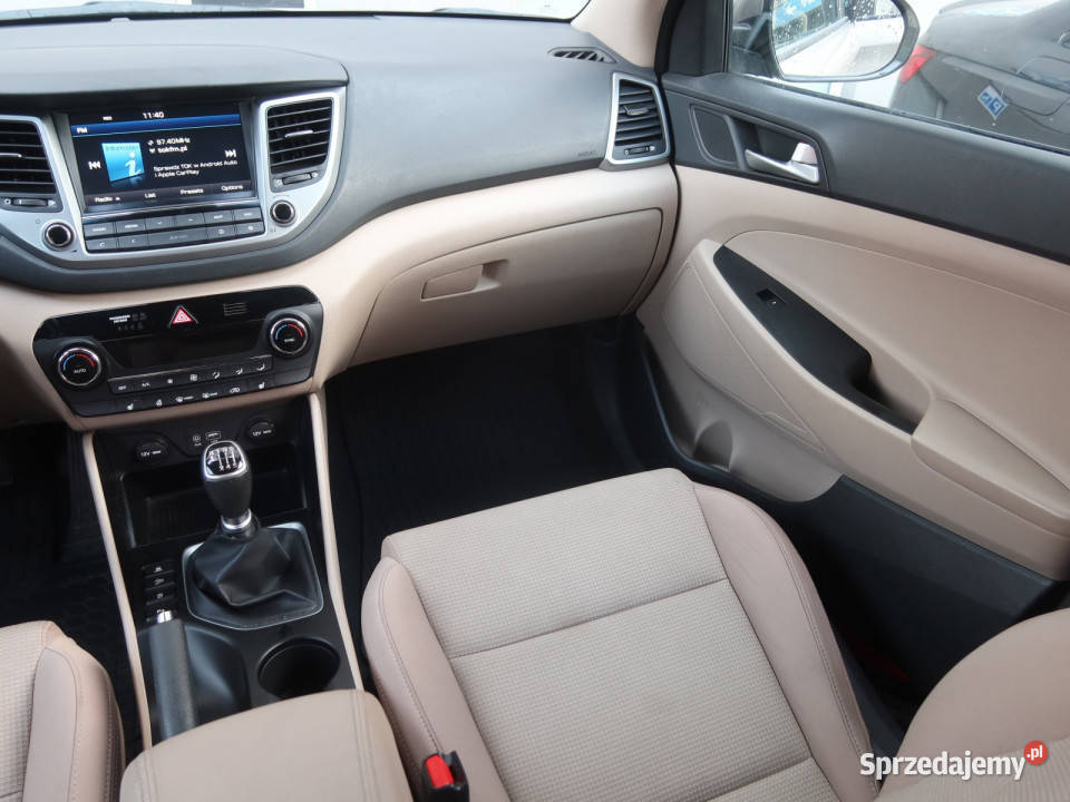 Hyundai Tucson 16 GDI wielofunkcyjna kierownica śląskie