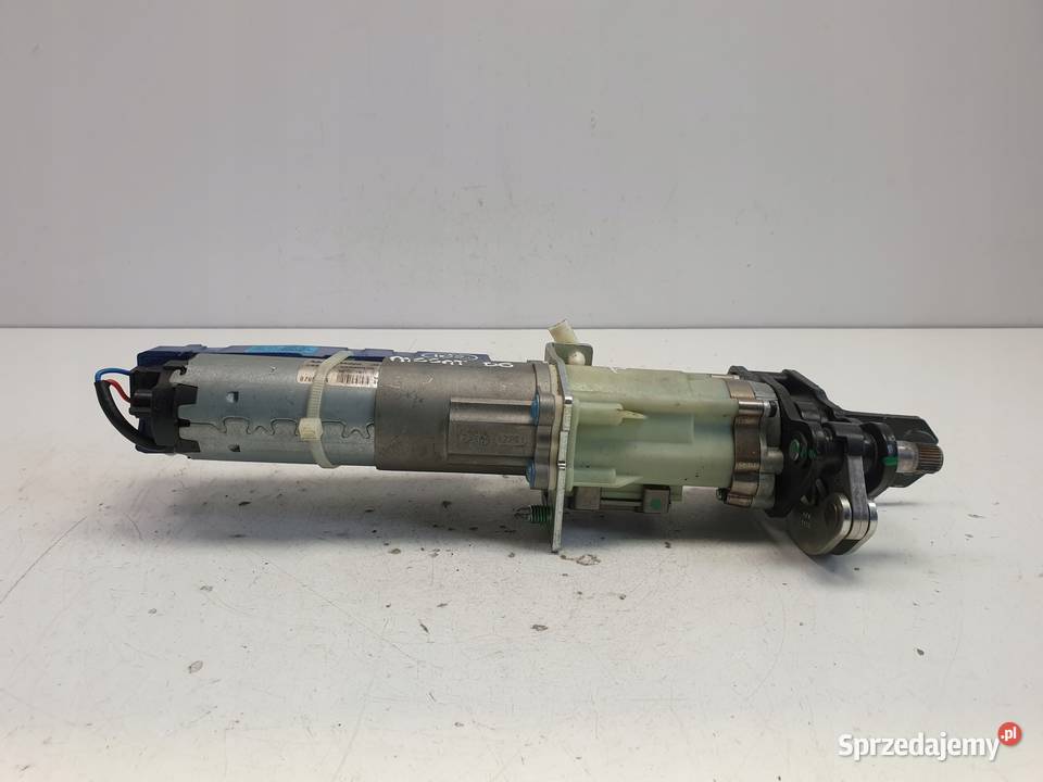 VW Passat B6 KOMBI SIŁOWNIK KLAPY prawy osobowe