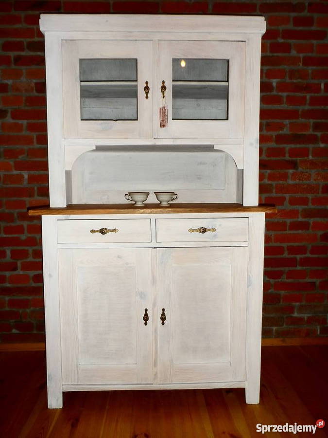 Przedwojenny kredens całkowitej renowacji Toruń