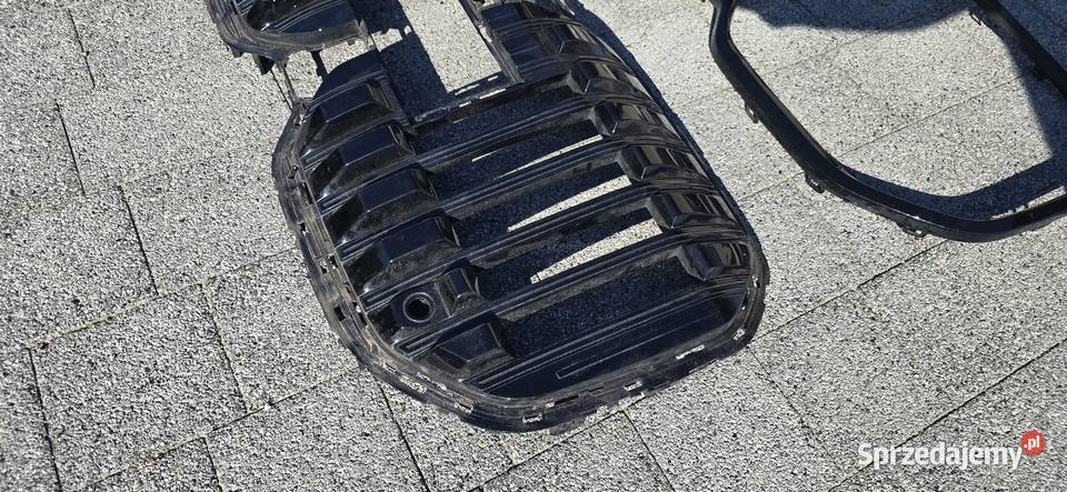 BMW i7 G70 Nerki Grill 5A3DB03 Katowice 2022 osobowe Atrapy Karoseria sprzedam