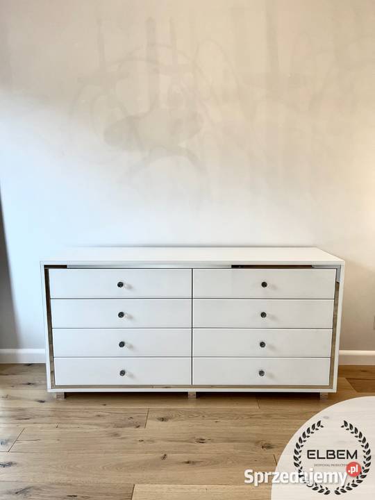Biała szklana komoda w stylu Glamour Wrocław