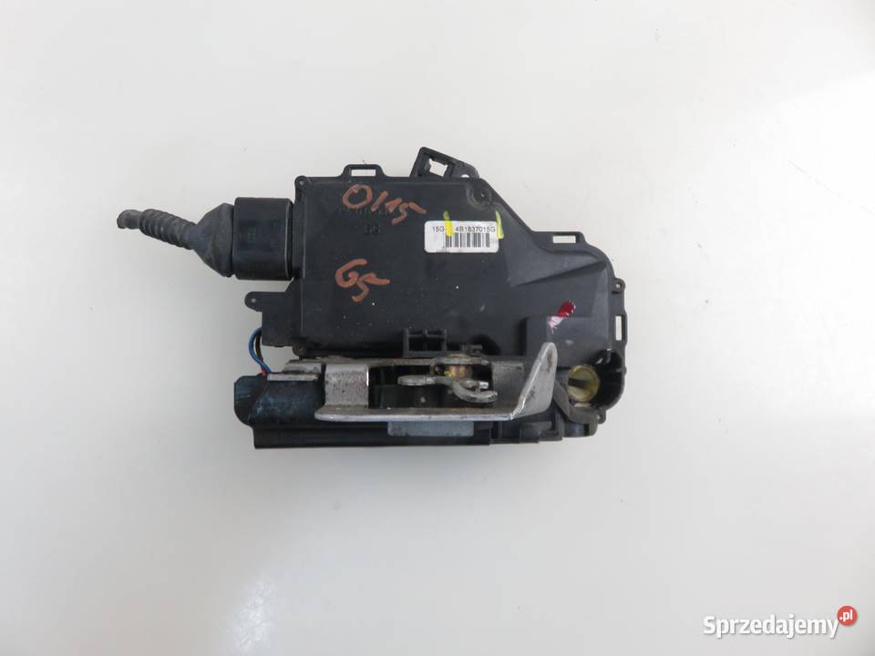 ZAMEK LEWY PRZEDNI AUDI A4 B6 4B1837015G