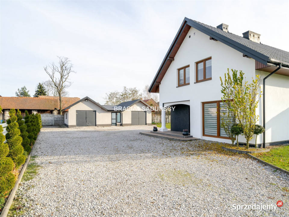 Dom wolnostojący Czernichów Ogrodowa 1519m2 małopolskie
