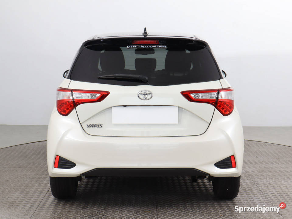 Toyota Yaris 15 Dual VVTi nieuszkodzony Bielany Wrocławskie
