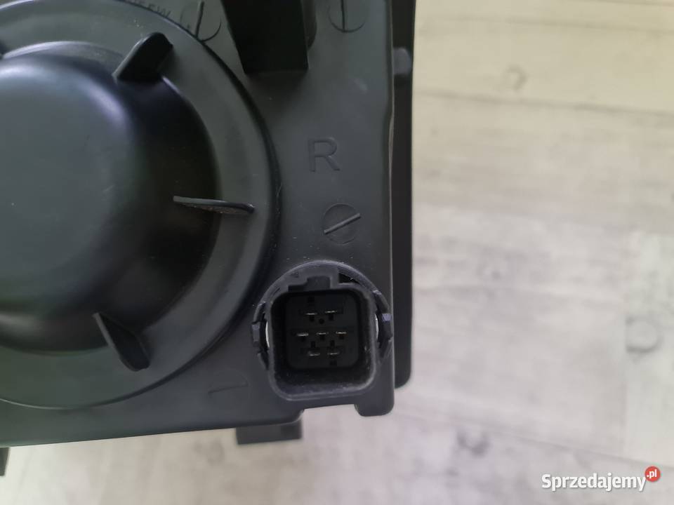 Ford Transit Tourneo Lampa przednia reflektor lampy przednie Łódź