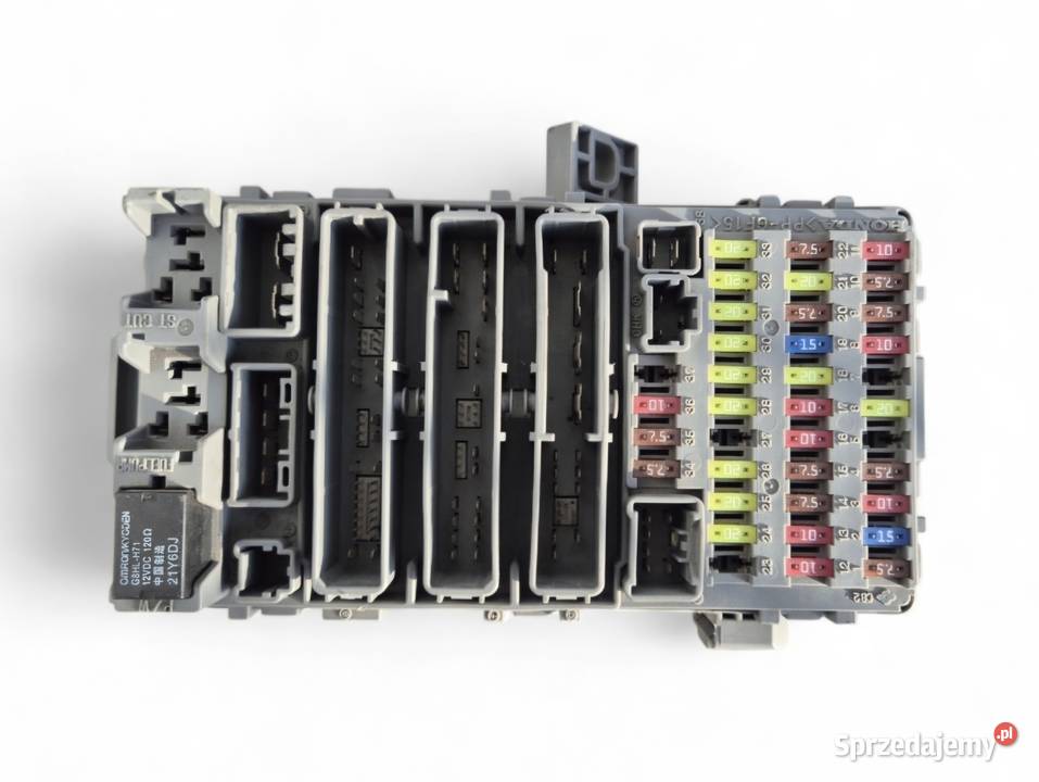 SKRZYNKA BEZPIECZNIKÓW HONDA CRV III 3 świętokrzyskie Działoszyce