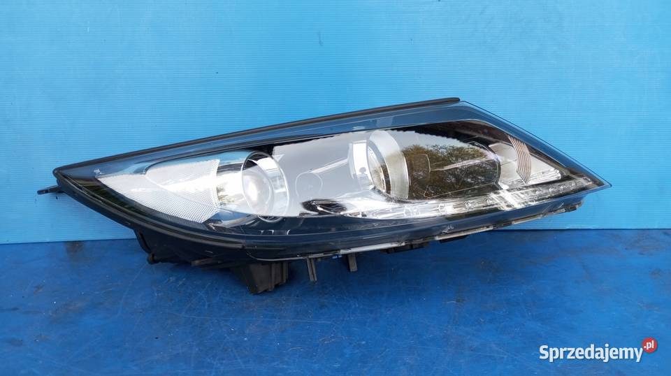 LAMPA PRAWY PRZÓD EU XENON LED KIA SPORTAGE III Nowy Tomyśl