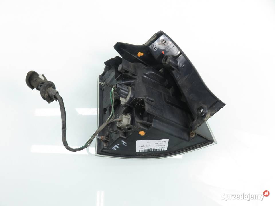 LAMPA PRAWA TYLNA MITSUBISHI OUTLANDER II CWW małopolskie sprzedam