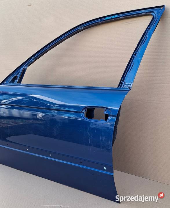 BMW 5 E39 DRZWI LEWY PRZÓD LEWE PRZEDNIE Bieleń