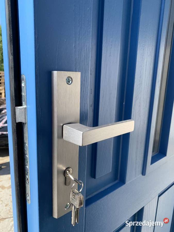 DRZWI ZEWNĘTRZNE DREWNIANE NIEBIESKIE ANGIELSKIE Drewno Drzwi i okna Bobrowo
