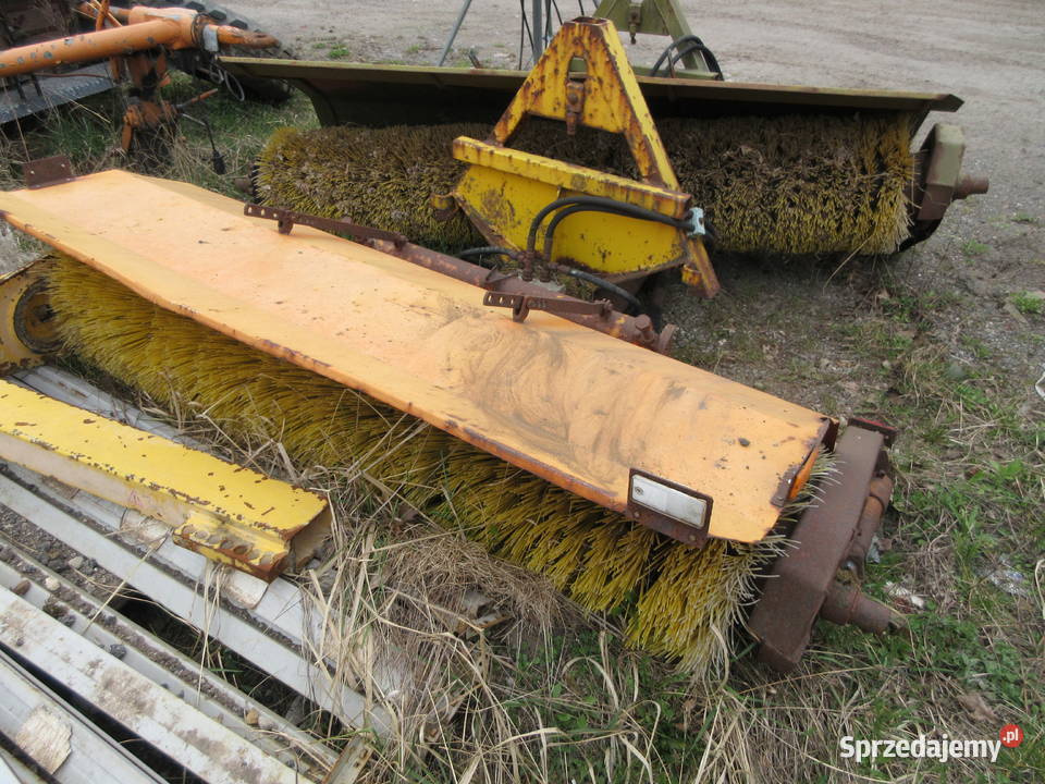 ZAMIATARKA CZOŁOWA NA WAŁEK świętokrzyskie Wąchock sprzedam