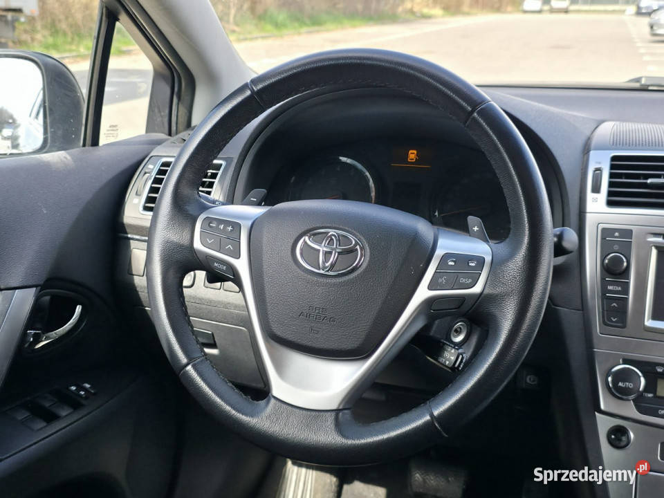Toyota Avensis 18 Benzyna Serwisowany Gwarancja Avensis