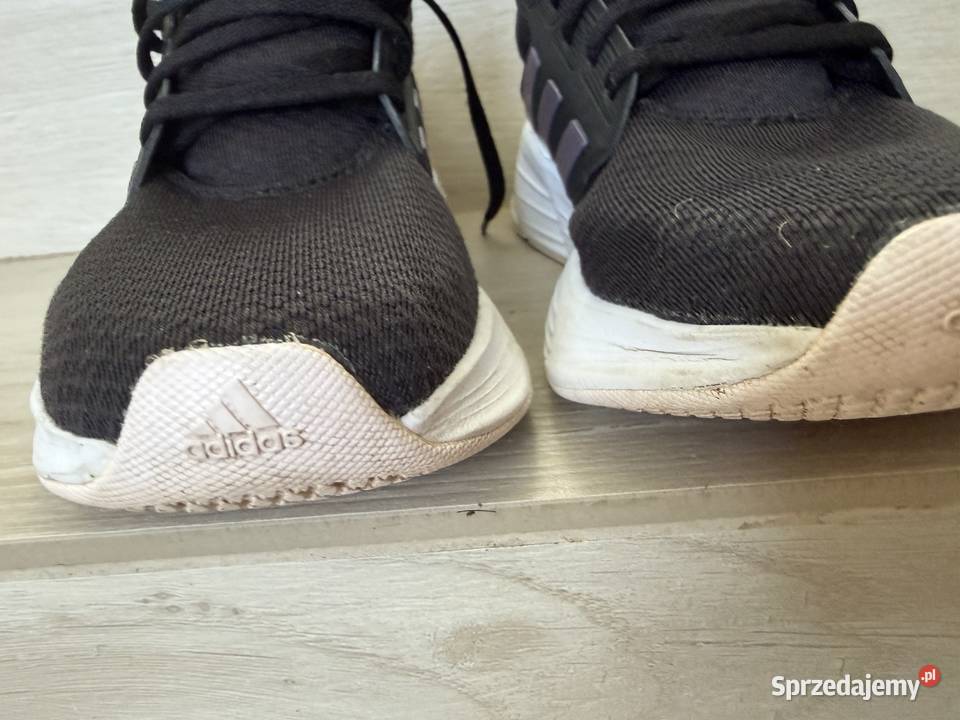 Buty Adidas Galaxy 6 GW4132 r39 Łódź
