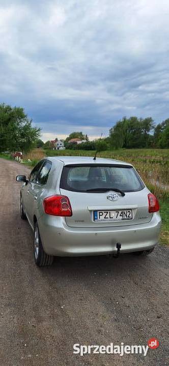 Toyota Auris 14D4D z hakiem Bydgoszcz