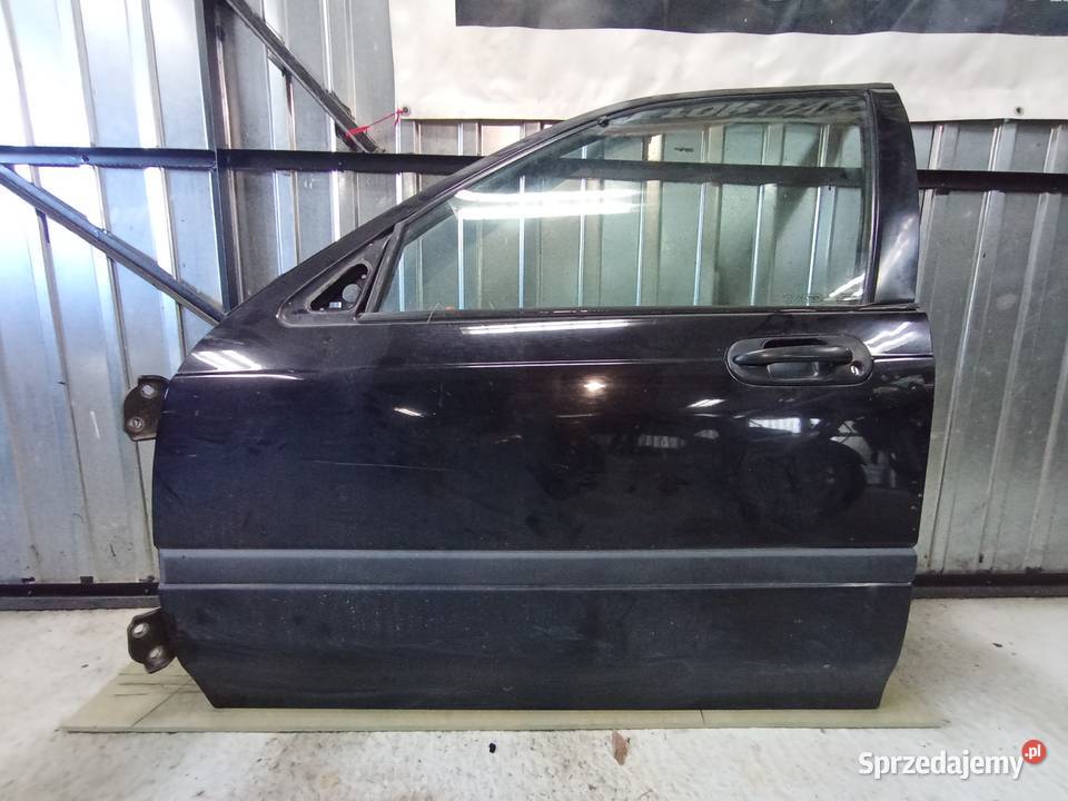 Wszystkie części Honda Civic MB2 blacharskie Ryglice sprzedam