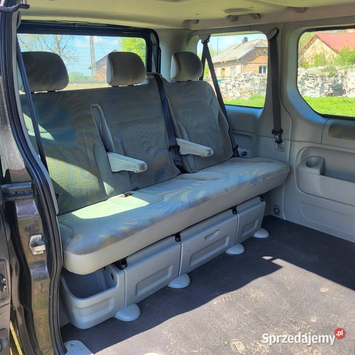 Opel Vivaro 25 CDTI brygadówka klima super stan mazowieckie Góra Kalwaria