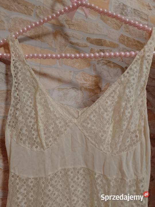 3436 XSS Ekskluzywna halka koronkowa z Londynu Halki i koszulki Kraków