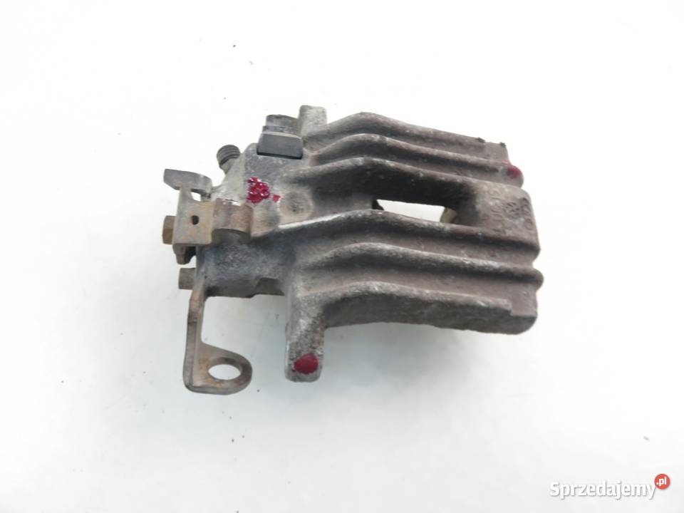 ZACISK PRAWY TYŁ AUDI A3 8L1 16 AVU osobowe