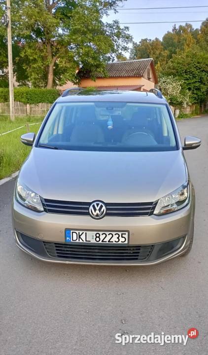 VW Touran doinwestowany sam parkujenavipanorama nawigacja Kudowa-Zdrój