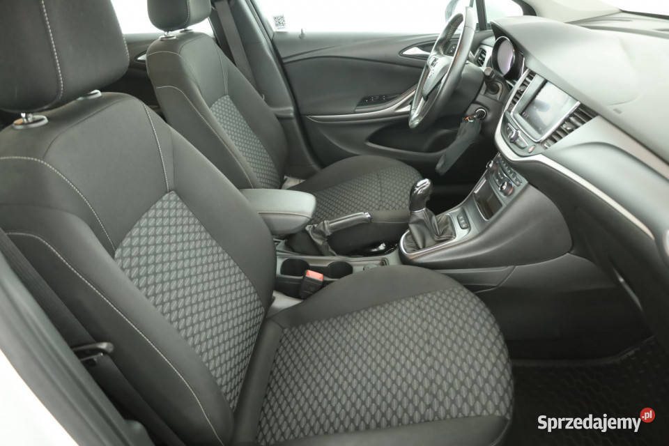 Opel Astra 15 CDTI sprzedam