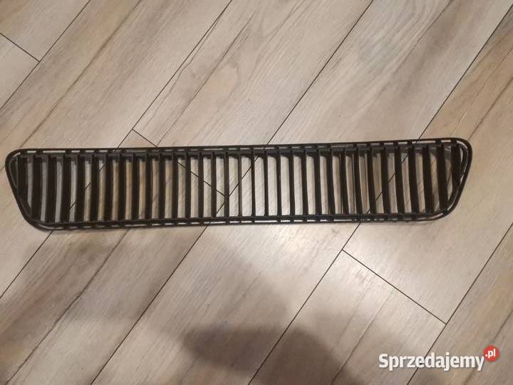 SKODA FABIA 1 LIFT ŚRODKOWA KRATKA ZDERZAKA osobowe Międzychód