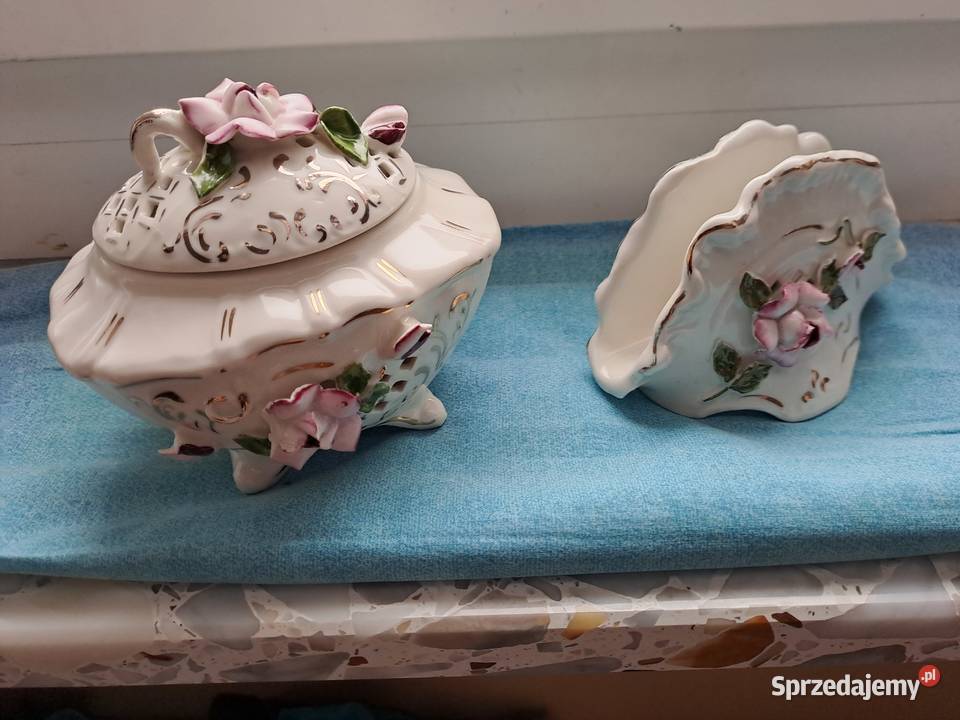 Polska porcelana szkatułka puzderko serwetnik Przemyśl