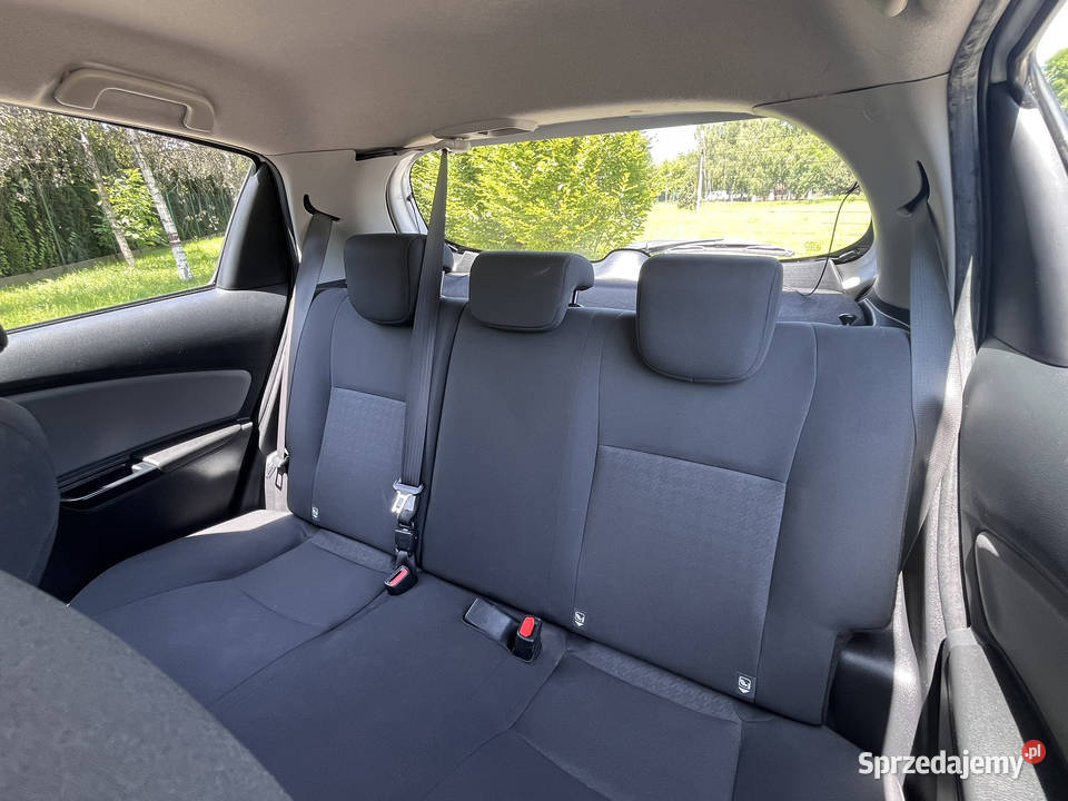 Toyota Yaris w świetnym stanie niski przebieg sprzedam