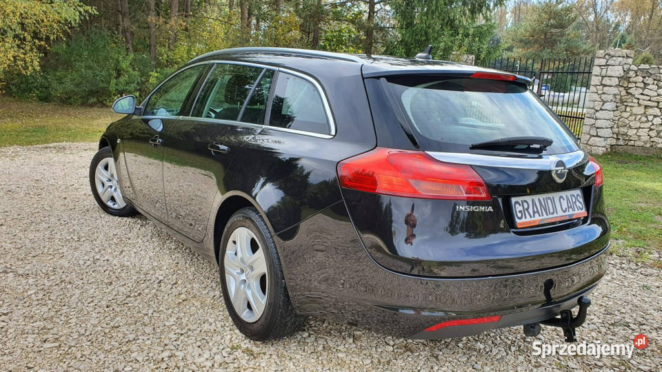 Opel Insignia 18 140 Sports Tourer Climatronic Zarejestrowany w Polsce Insignia Chmielnik sprzedam