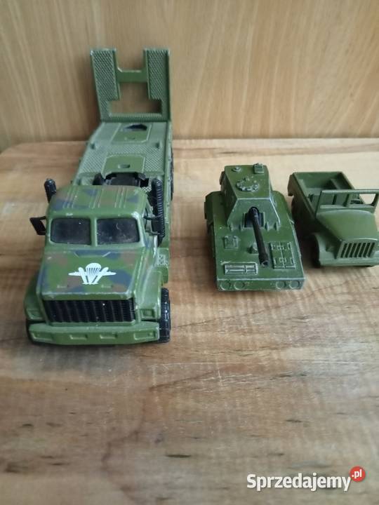 model samochodu transport plateau majorette Modelarstwo